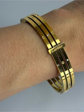 Vintage Gold Triple-Band Bracelet with Crystal Accents